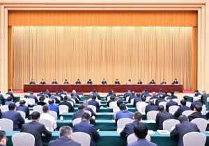 袁家军：锐意进取 真抓实干 争先进位 奋力交出经济社会高质量发展高分报表