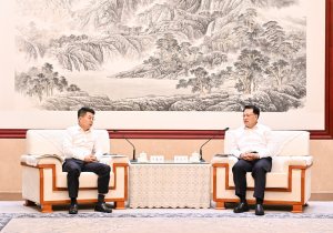 重庆市与国家铁路局签署战略合作协议