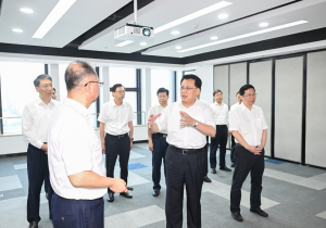 袁家军：深化改革创新 强化数字赋能 加快建设西部金融中心
