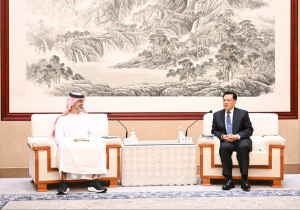 袁家军会见阿联酋阿治曼酋长国王储兼执行委员会主席谢赫阿马尔·努艾米