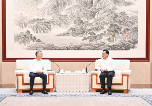 重庆市与华润（集团）有限公司签署战略合作框架协议 袁家军胡衡华会见王祥明一行并见证签约