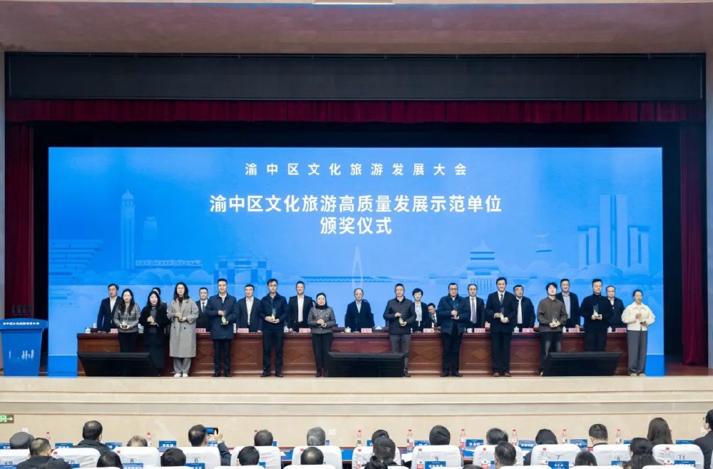 0V5A8072 拷贝.jpg