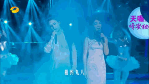 5d8a6bba72b242978badf911d2f3cf25.gif