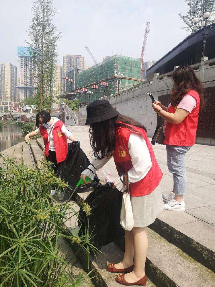志愿服务.jpg
