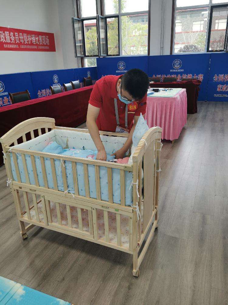 丁绍峰.jpg