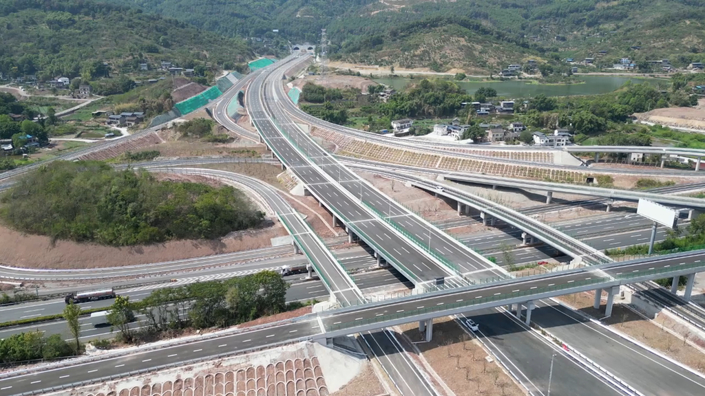 渝遂复线高速公路节点图片