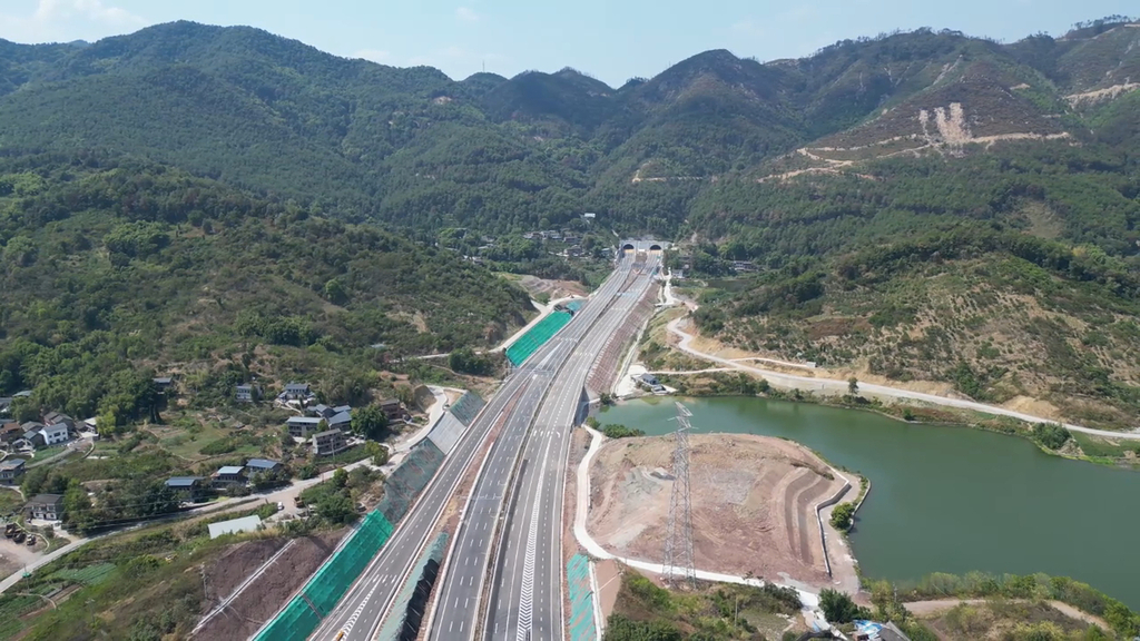 渝遂复线高速公路节点图片